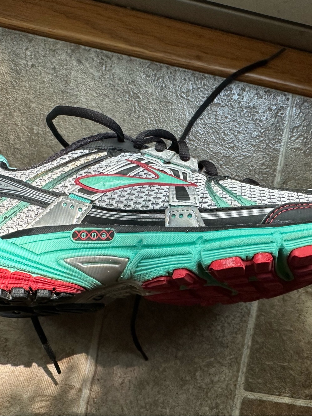 Brooks Women’s Sneakers — Teal and Black - Picture 3 of 11